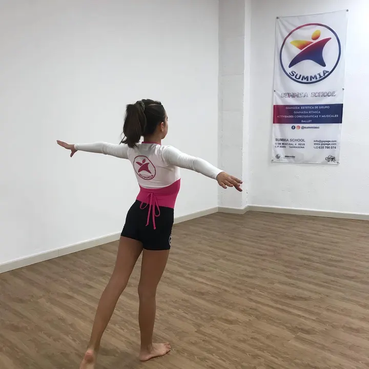 summia school — baile-studio en Reus — 4