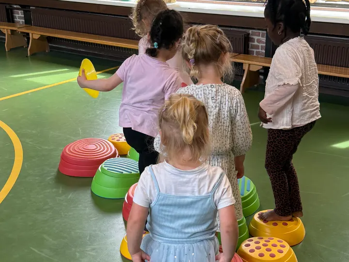 Dansstudio Mandy Locatie Westzaan (De Kwaker) — dans-studio in Westzaan — 3