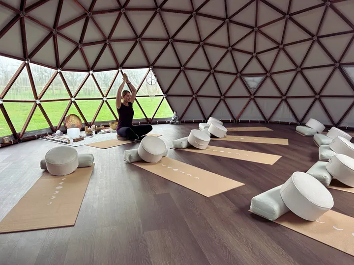 MoRe Yoga Elsterdome🧘 — yoga-studio in Raayen, Elst — 2