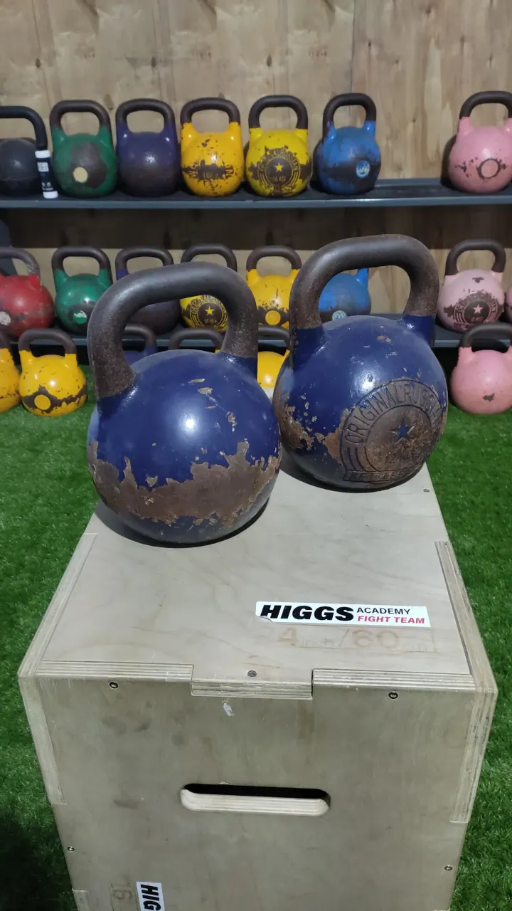 Higgs Academy Fight Team Defesa Pessoal — artes marciais-studio em Sintra — 3