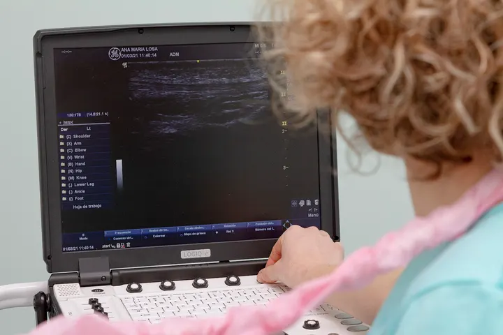 Clínica de salud AXON — Wellness en Adoratrices, Guadalajara