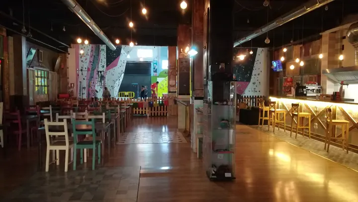 Bdn Climb — escalada-studio en Badalona — 5