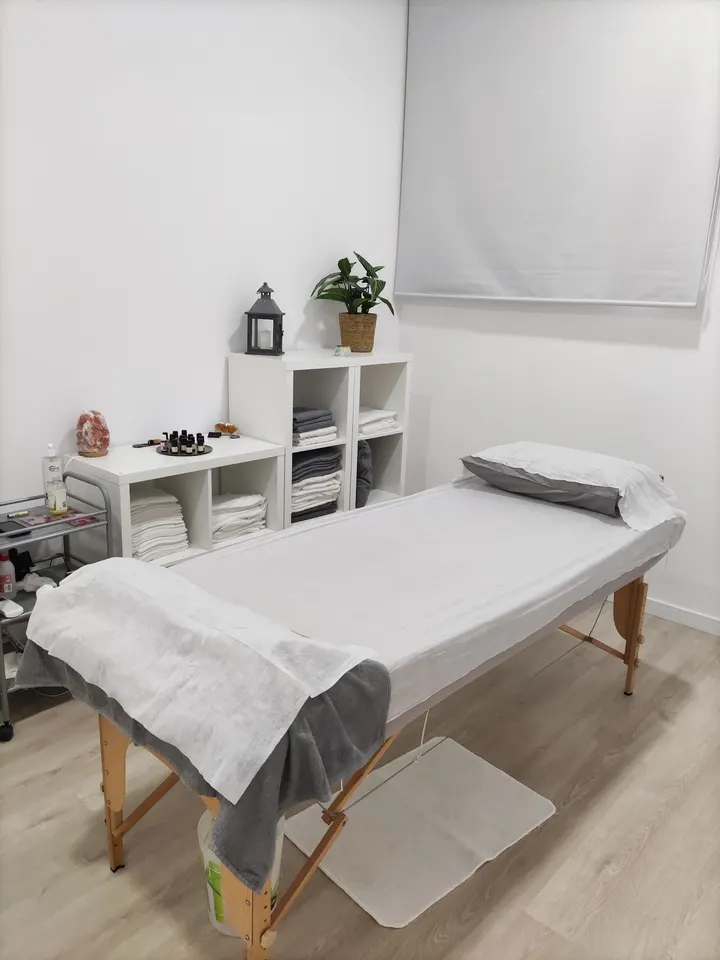 Samsari. Centro de terapias — yoga-studio en Urbanización Las Artes, Getafe — 2