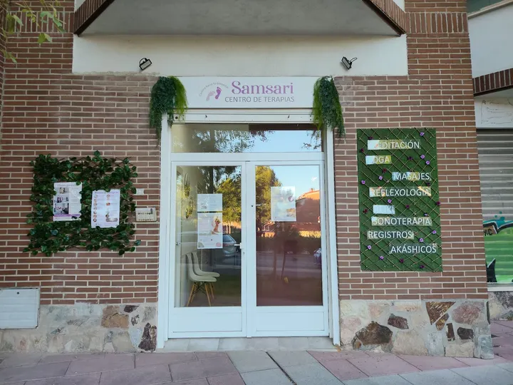 Samsari. Centro de terapias — Yoga en Urbanización Las Artes, Getafe
