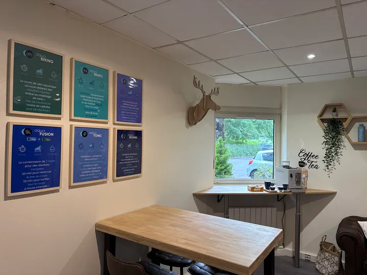 AQUAFIT SQY Montigny-le-Bretonneux — salle de fitness-studio à Paris — 3