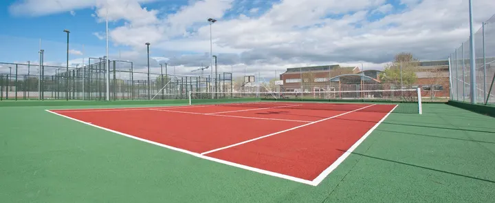 Complejo Deportivo 'llanos Manrique' — estudio de fitness-studio en Iriépal — 4