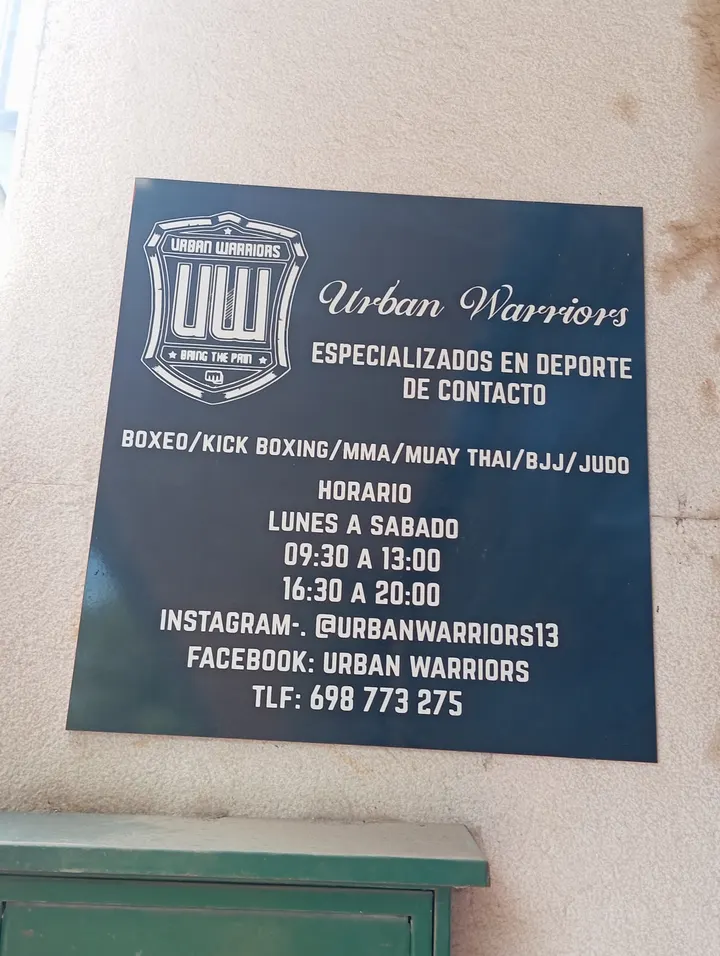 Urban Warriors 13 — boxeo-studio en Santa Eugènia, Girona — 2
