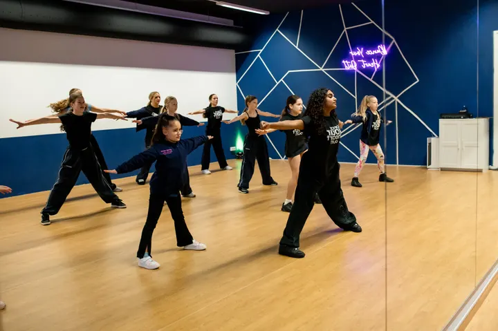Dansstudio Van Harten Weesp — dans-studio in Weesp — 3