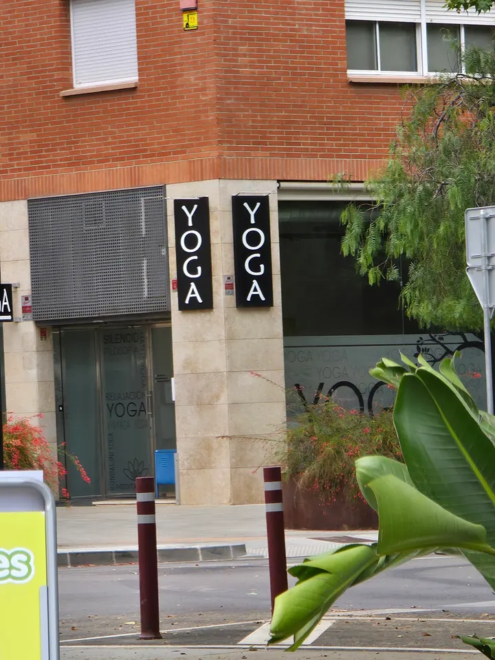Ekongkaar Yoga Castelldefels — yoga-studio en Castelldefels — 2