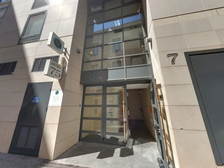 La Salle Cannes — Salle de fitness à La Lepre, Cannes