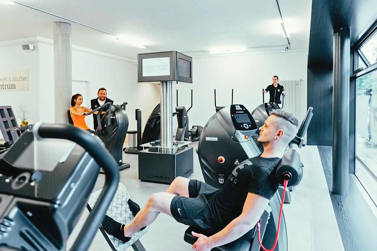 PT Reutlingen GmbH & Co. KG Fitnessstudio — fitnessstudio in Reutlingen — 4