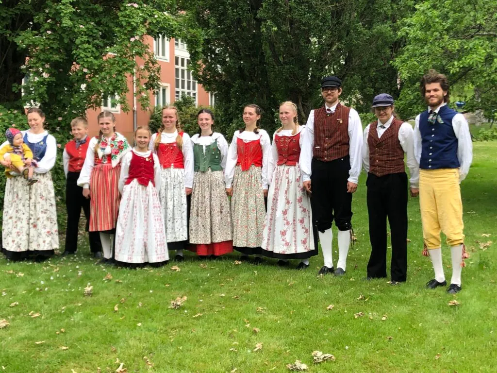 Folkdansringen Göteborg — dans-studio i Göteborg — bild 5