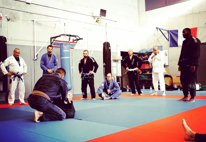 JJB NJA HYBRID TEAM — jjb-studio à Saint-Mars-du-Désert — 5