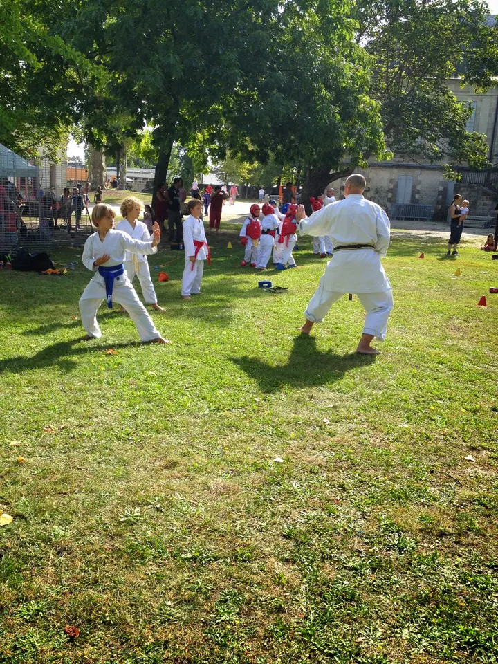 ESB Karate / Krav Maga — arts martiaux-studio à Bruges, Bordeaux — 2