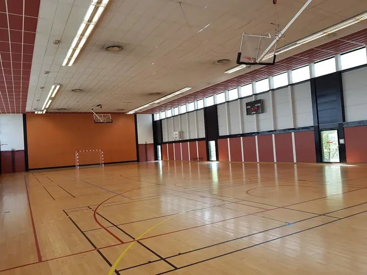 Centre Sportif Maryse Hilsz — salle de fitness-studio à Quartier de Charonne, Paris — 3
