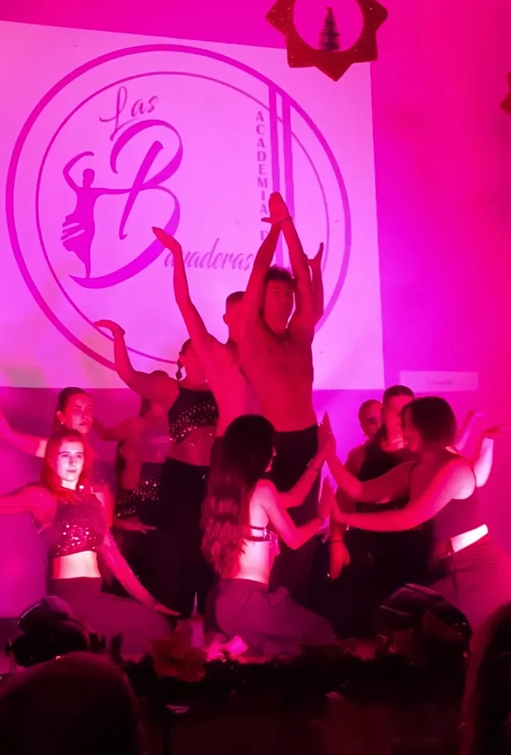 Las Bayaderas — baile-studio en Segunda Aguada, Cádiz — 2