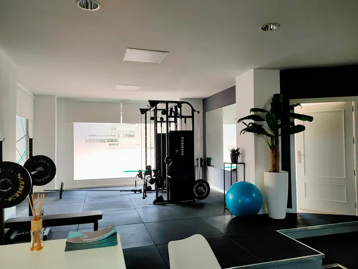 AR TRAINING Entrenamiento personal — entrenamiento personal-studio en Castellón de la Plana — 3