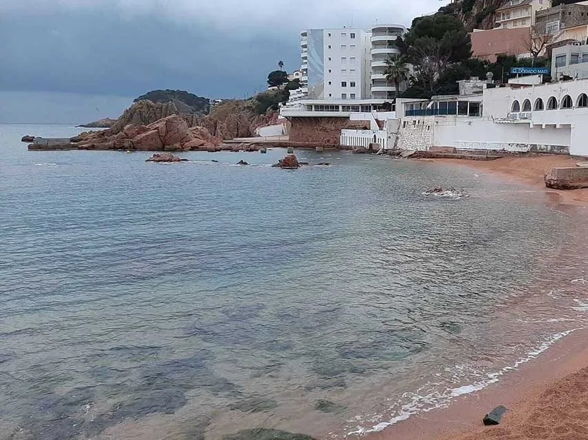 Blaumeer Yoga - Puerto Olímpico — yoga-studio i Sant Martí, Barcelona — bild 2