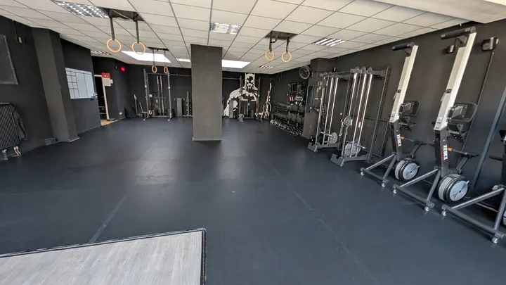 Kraftvoll Hennef — Fitnessstudio in Edgoven, Hennef (Sieg)