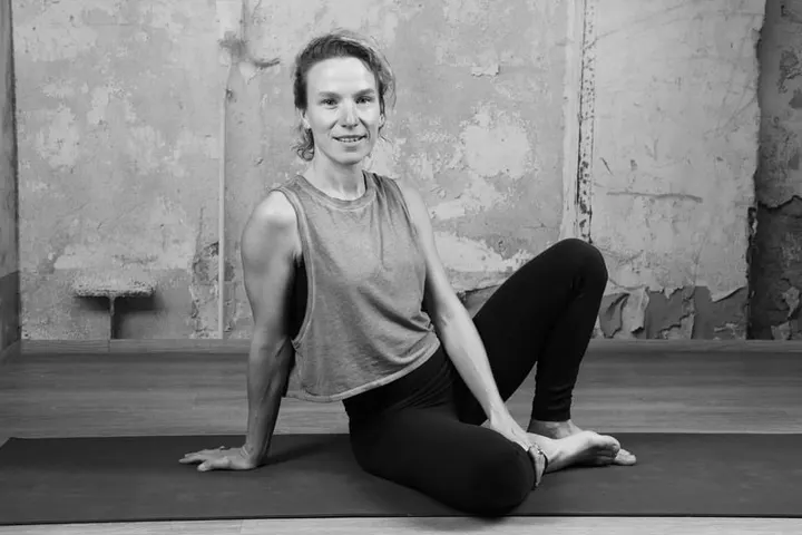 Achterom — Yoga in Nijmegen-Nieuw-West, Nijmegen