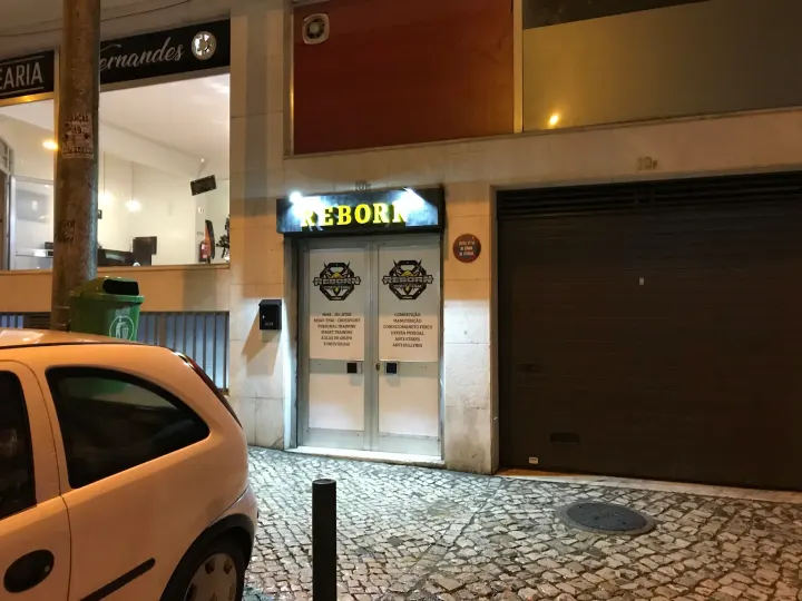 Reborn Fight Team — artes marciais-studio em Lisboa — 2