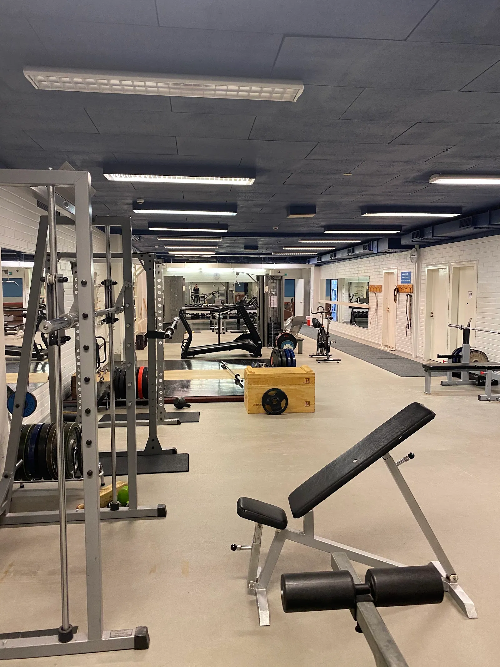 Hervannan vapaa-aikakeskuksen kuntosali — fitnessstudio – Hervanta, Tampere — 3