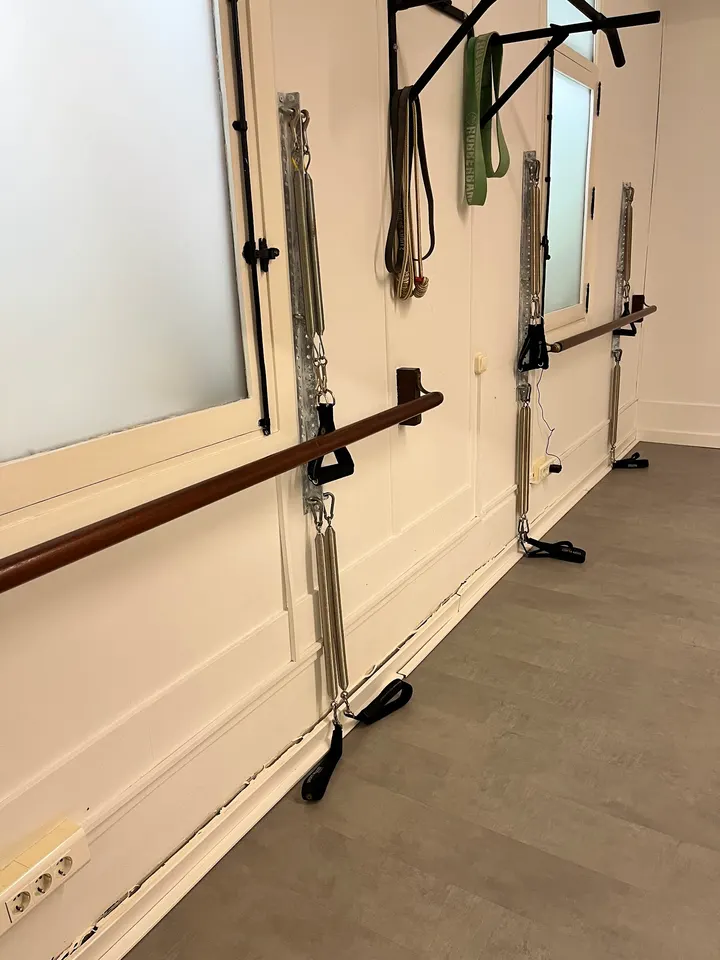 The Barre Club Donosti — barre-studio en Erdialdea, San Sebastián — 2