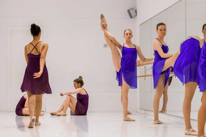 Carla Weser — tanz-studio in Köln — 4
