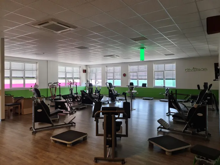 revitana Frauen AKTIV — Fitnessstudio in Großheubach