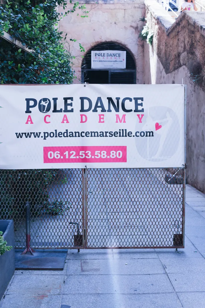Pole Dance Marseille Academy Bouches Du Rhônes — Danse à 1er Arrondissement, Marseille