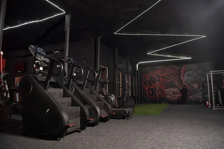 Maxxout gym ltd — fitness studio in Clayton, Bradford — 3