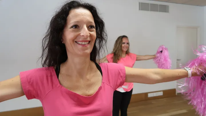 Elise Pompom Girl — danse-studio à Paris — 5