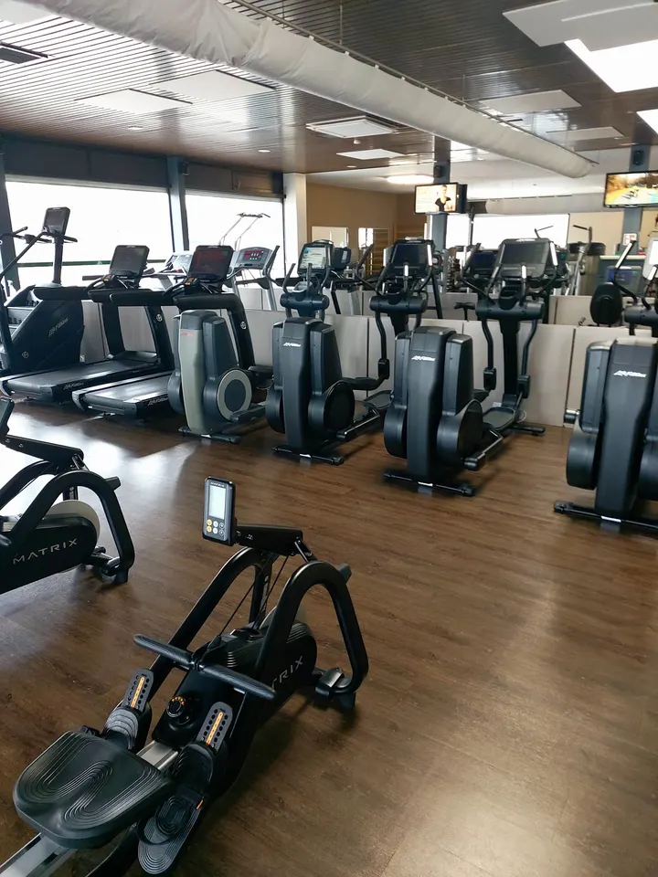 VAN DE BEEK — fitnessstudio in Vechelde — 3