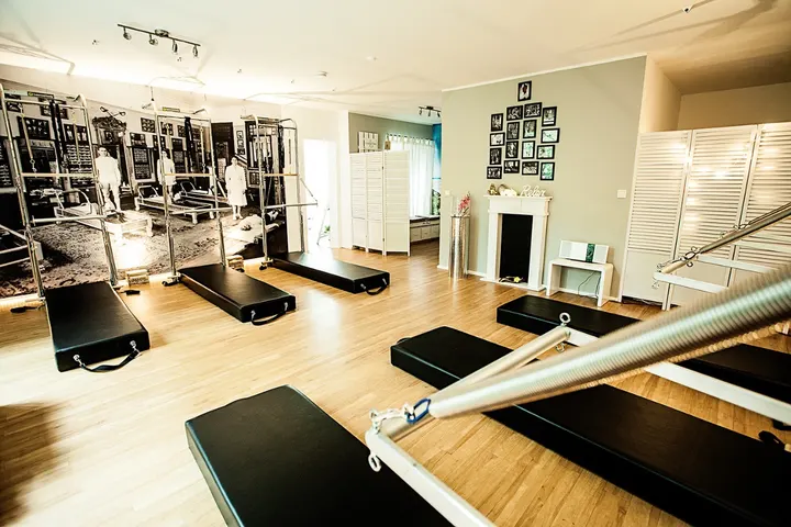 Back and Shoulder — pilates-studio in Hamburg — 3