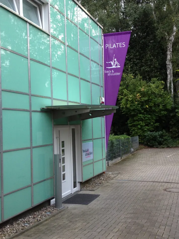 Back and Shoulder — Pilates in Nienstedten, Hamburg