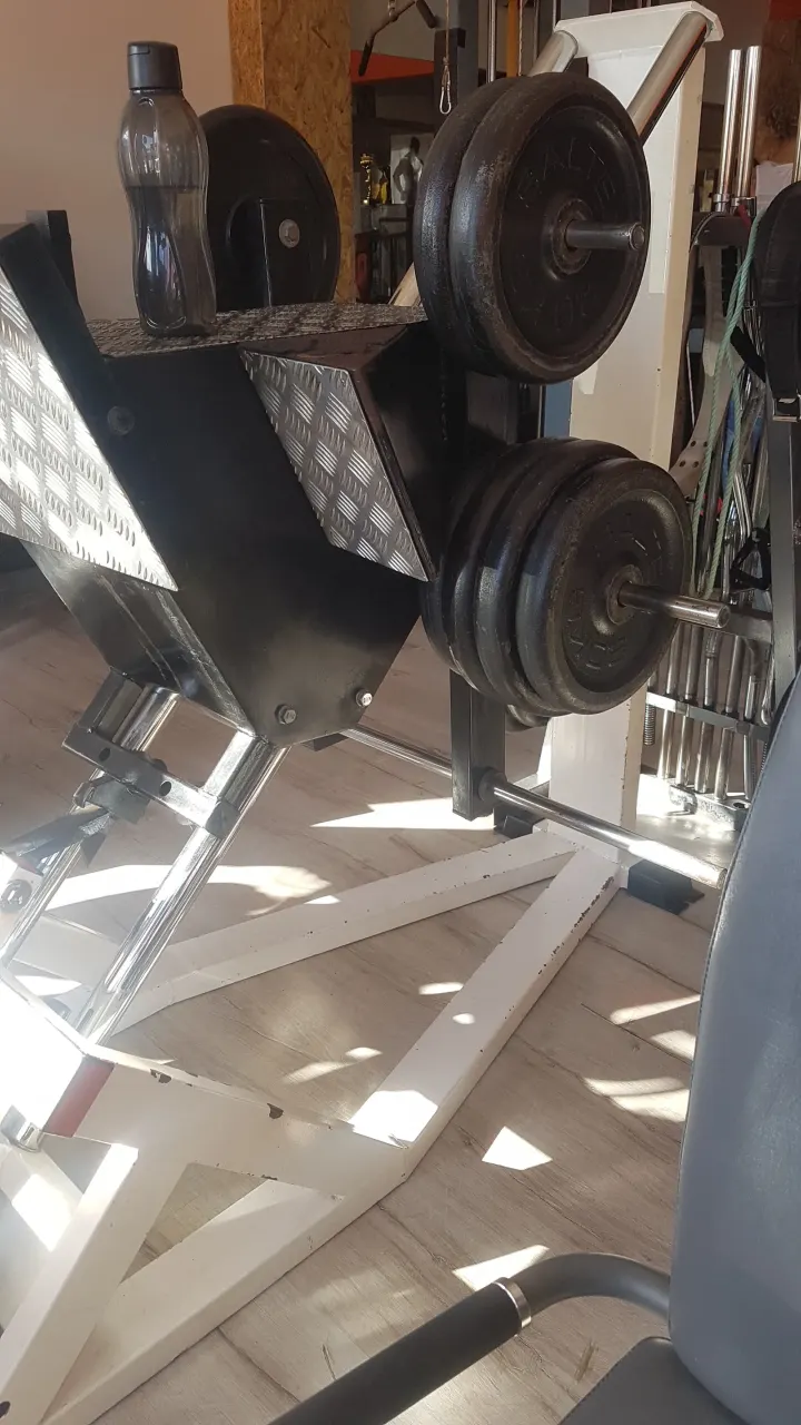 Ginásio Musclepower — ginásio-studio em Sesimbra — 2