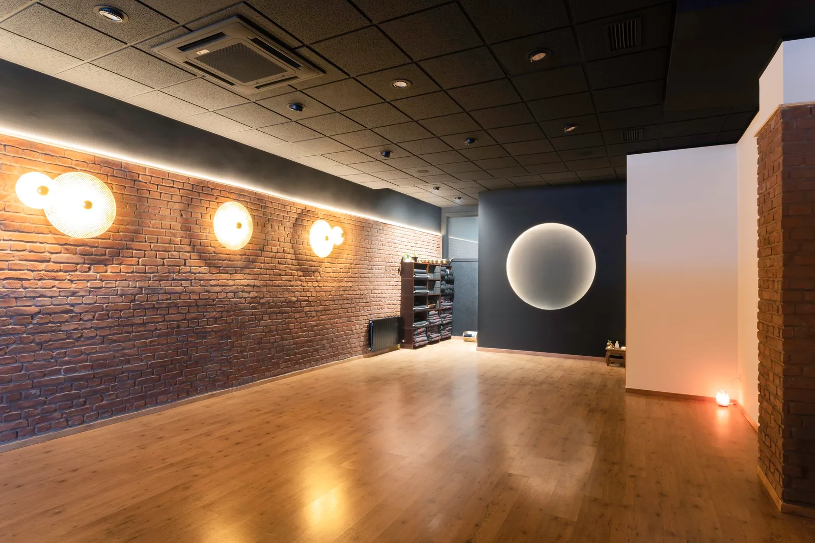 Montana Estudio de Yoga — yoga-studio i Zabalgunea, Vitoria-Gasteiz — bild 2