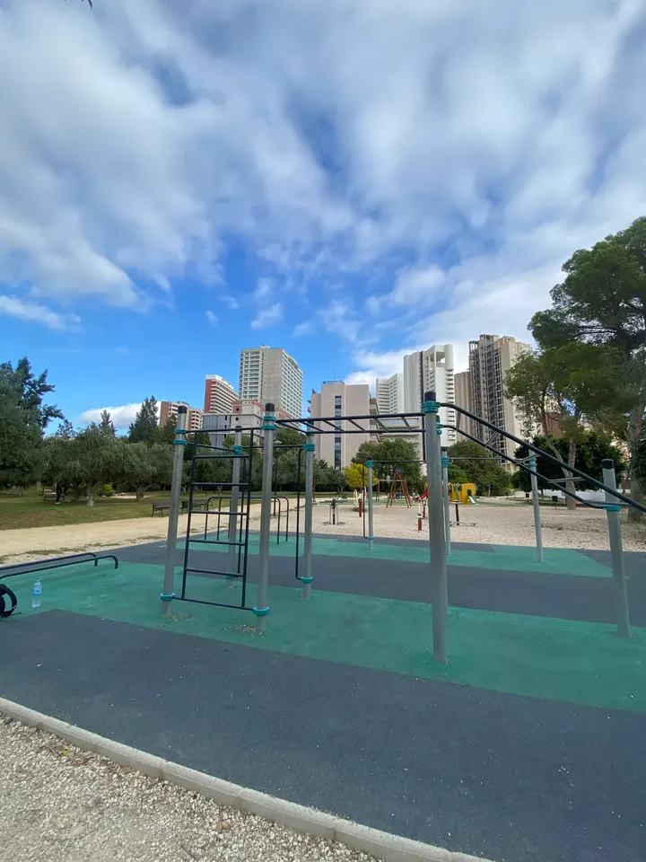 Parque de Calistenia — calisthenics-studio en l'Almafrà, Benidorm — 2