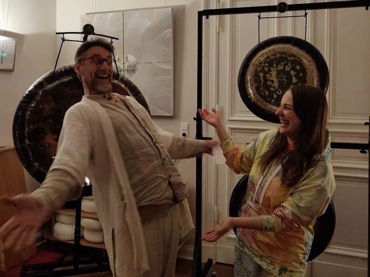 Gong with Frida — meditation-studio in Gesundbrunnen, Berlin — 2