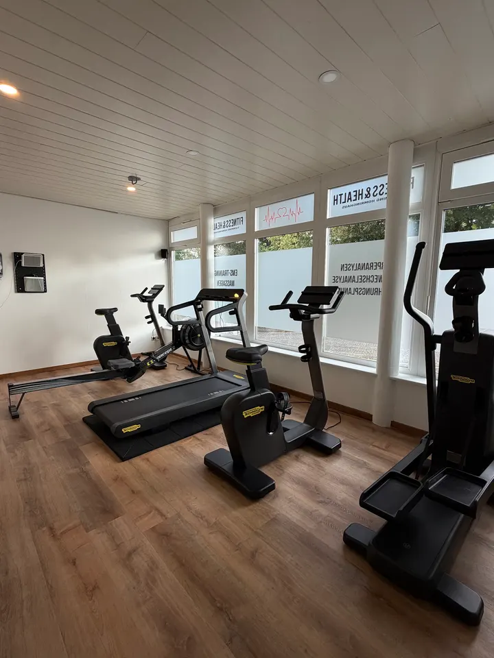 Fitness & Health Lennestadt — Fitnessstudio in Altenhundem, Lennestadt