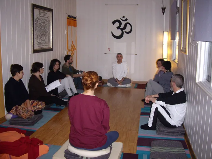 Yoga Darshana Aranjuez — Yoga en Las Aves, Aranjuez