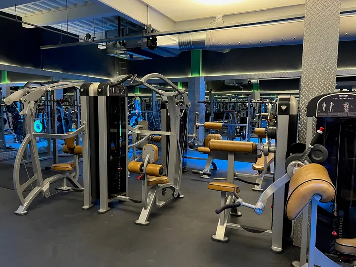 West Gym — sportschool-studio in Delfshaven, Rotterdam — 2