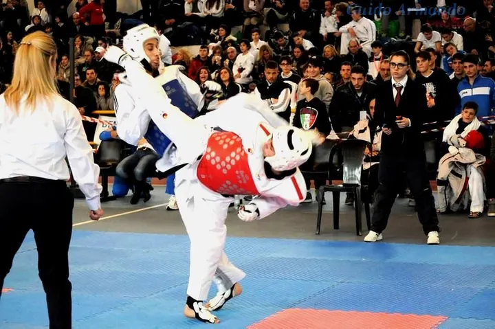 Canguro Sport Center — arti marziali-studio a Giugliano in Campania — 3
