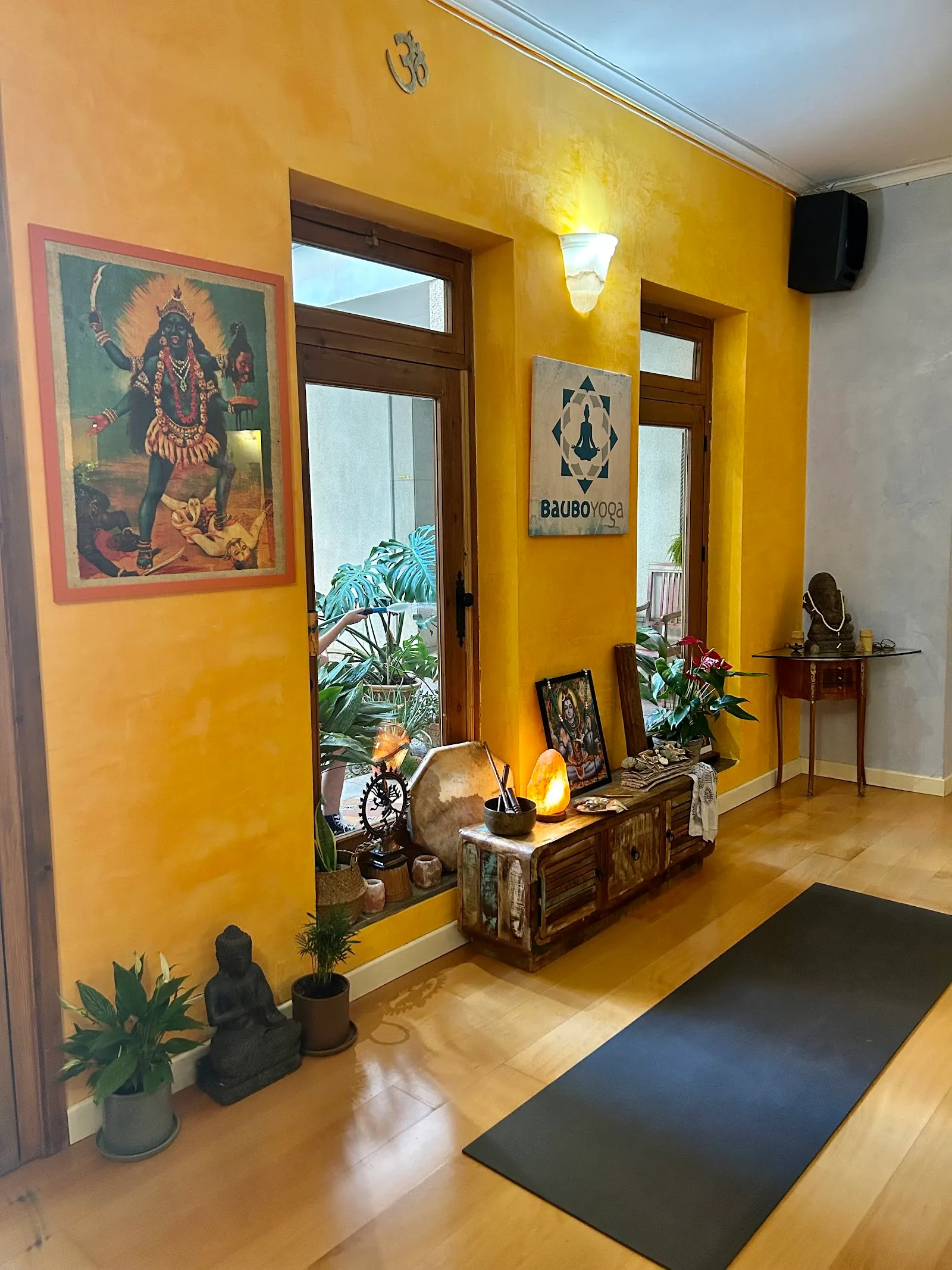 Yoga En Femenino - De Prana Vashya Yoga España — yoga-studio en Granada — 4