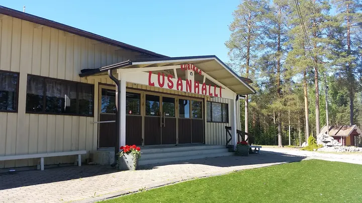 Lusan Halli — tanssi-studio – Kurikka — 4