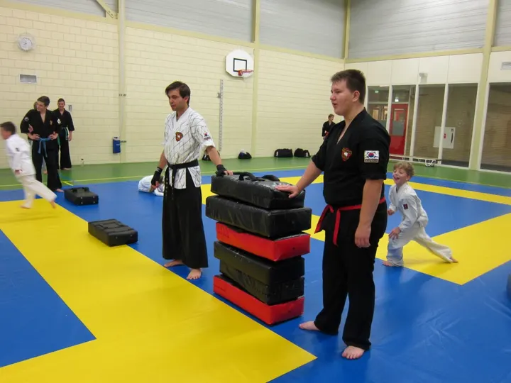 Yu Sin Kwon Sportcomplex De Fazant — vechtsport-studio in Hellevoetsluis — 4