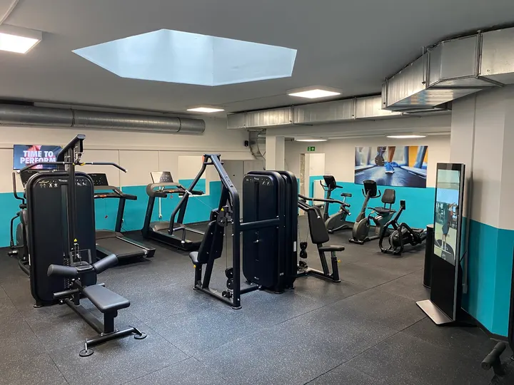 deingym. — fitnessstudio in Lindenau, Leipzig — 2