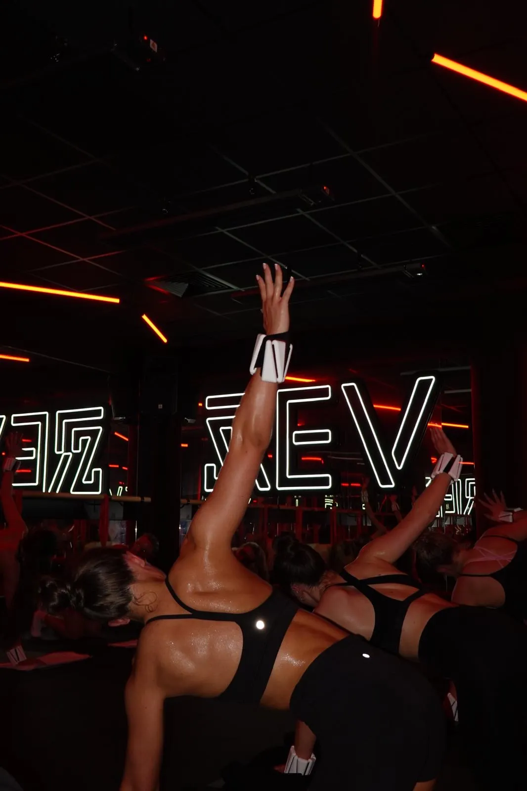Revolution Spin - Livingston — cycling-studio in Livingston — 2
