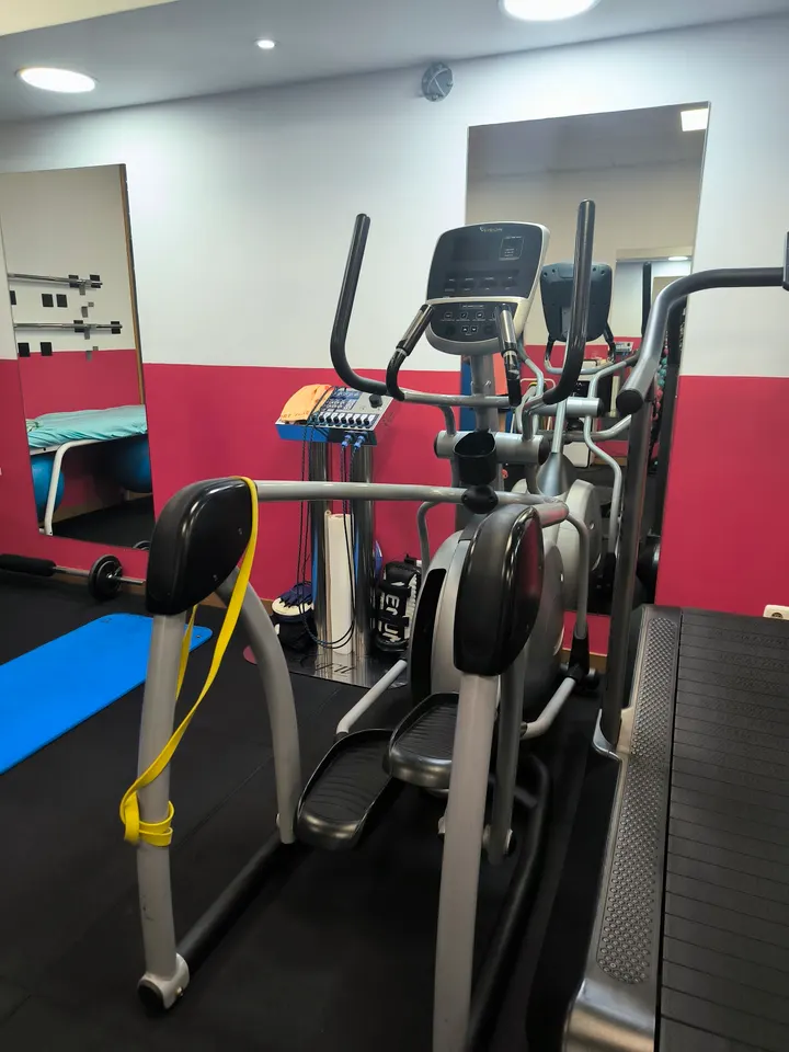 Bj Fitness — estudio de fitness-studio en Gros, San Sebastián — 3