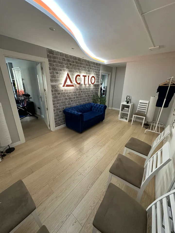 ACTIO — entrenamiento personal-studio en Centro, Salamanca — 3